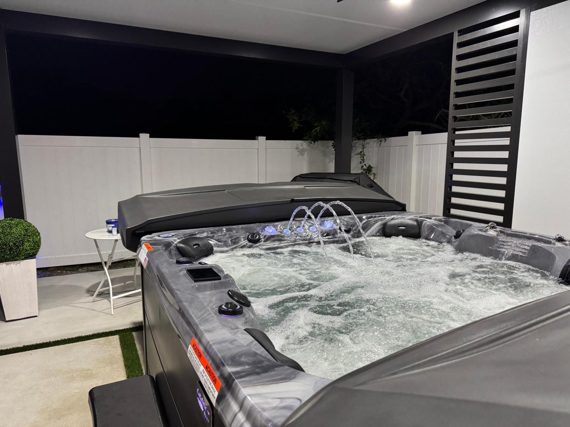 Вілла Brand New Tampa Oasis With Private Jacuzzi Retreat Луц Екстер'єр фото