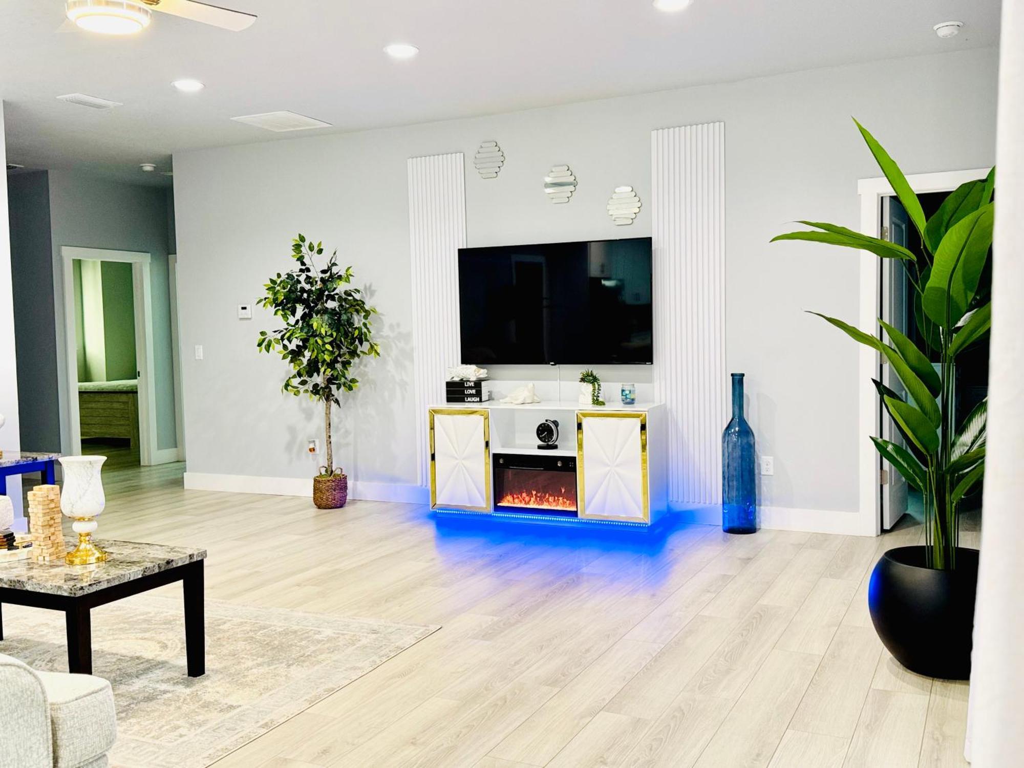 Вілла Brand New Tampa Oasis With Private Jacuzzi Retreat Луц Екстер'єр фото